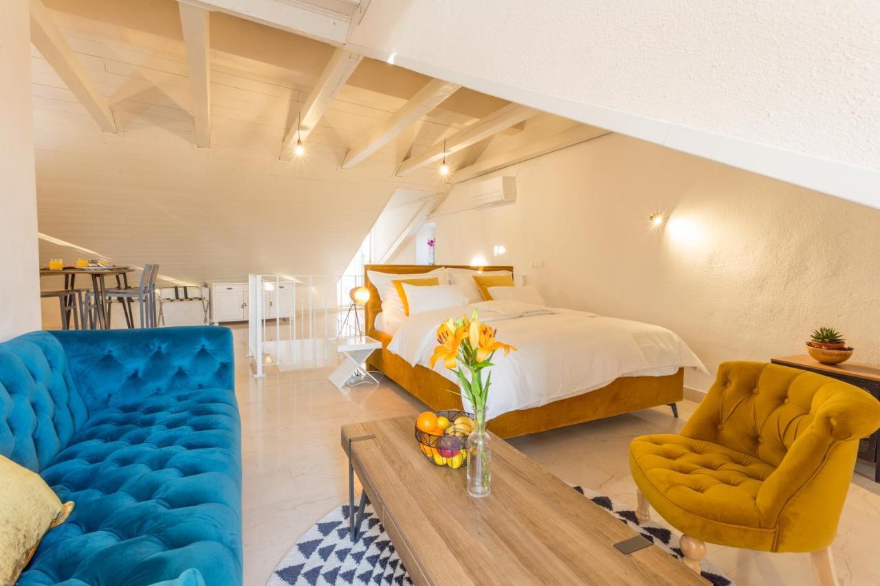חוואר Lola Apartments - Zf Hvar מראה חיצוני תמונה