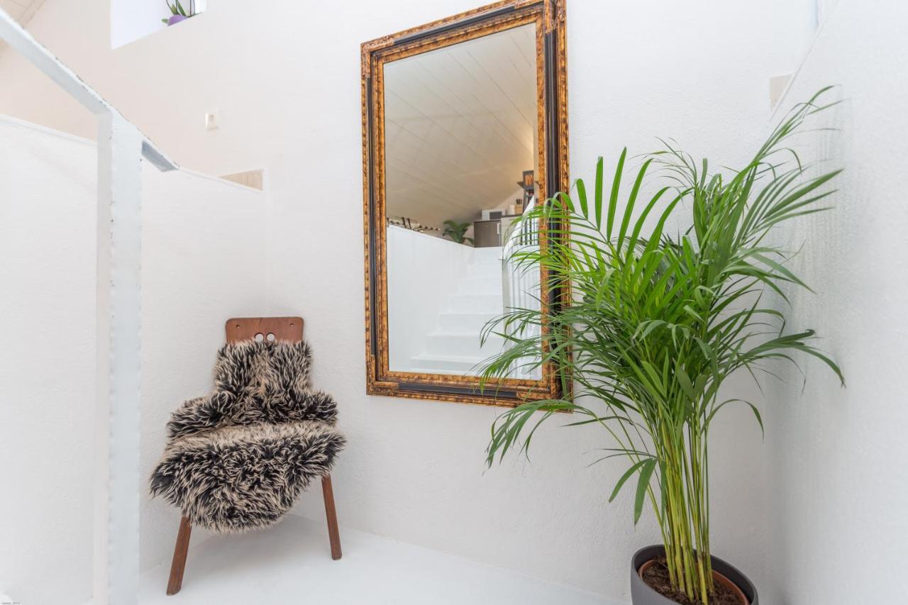 חוואר Lola Apartments - Zf Hvar מראה חיצוני תמונה