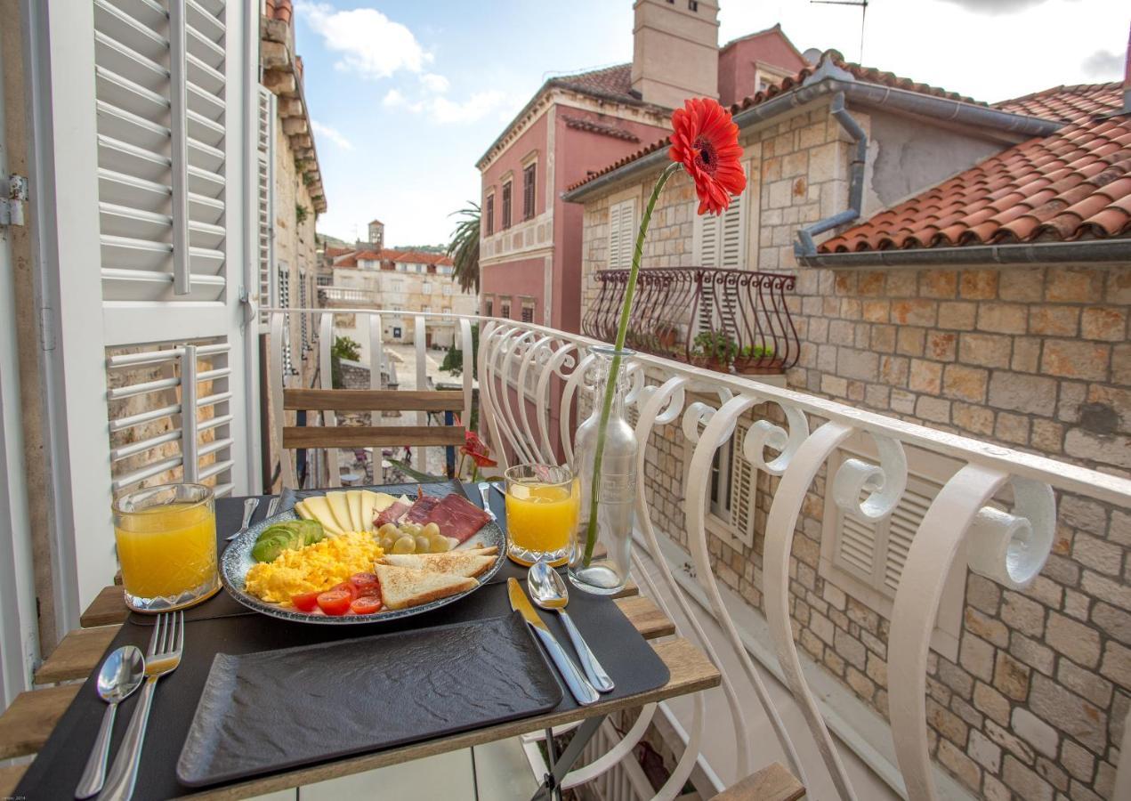 חוואר Lola Apartments - Zf Hvar מראה חיצוני תמונה