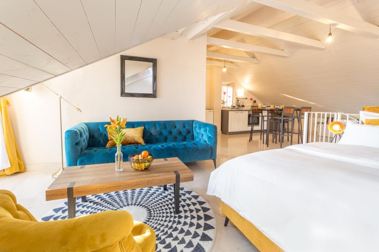 חוואר Lola Apartments - Zf Hvar מראה חיצוני תמונה