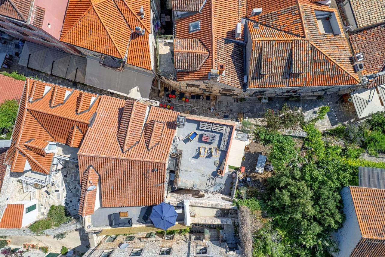 חוואר Lola Apartments - Zf Hvar מראה חיצוני תמונה